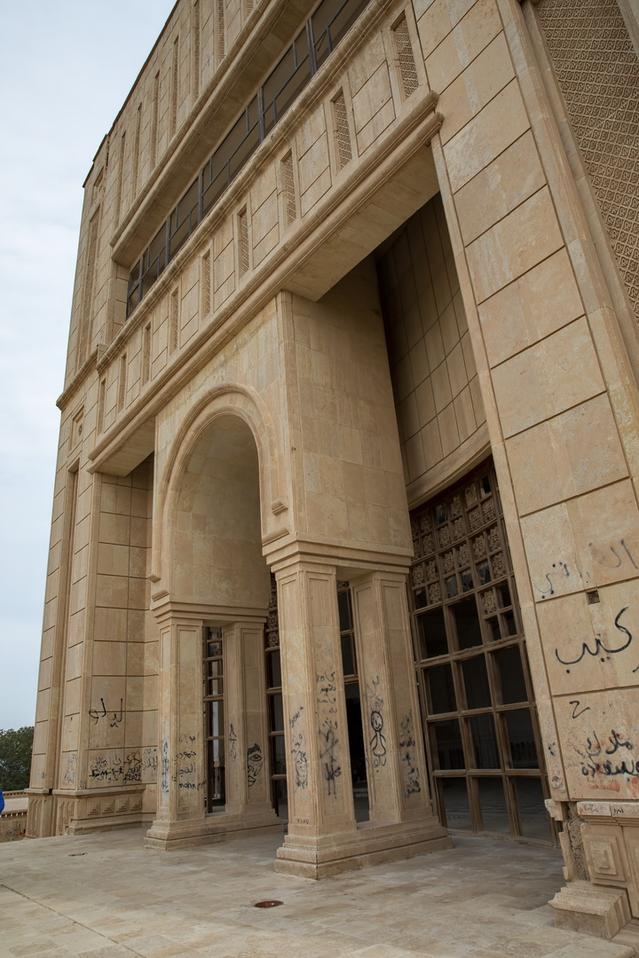 Saddam Hussein Babylon Palace