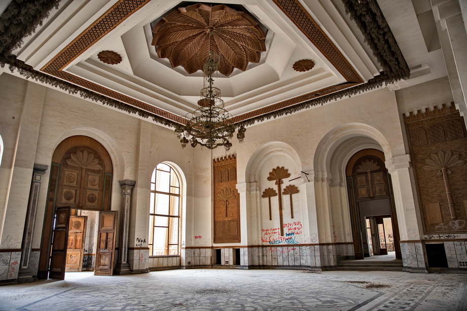 Saddam Hussein Babylon Palace