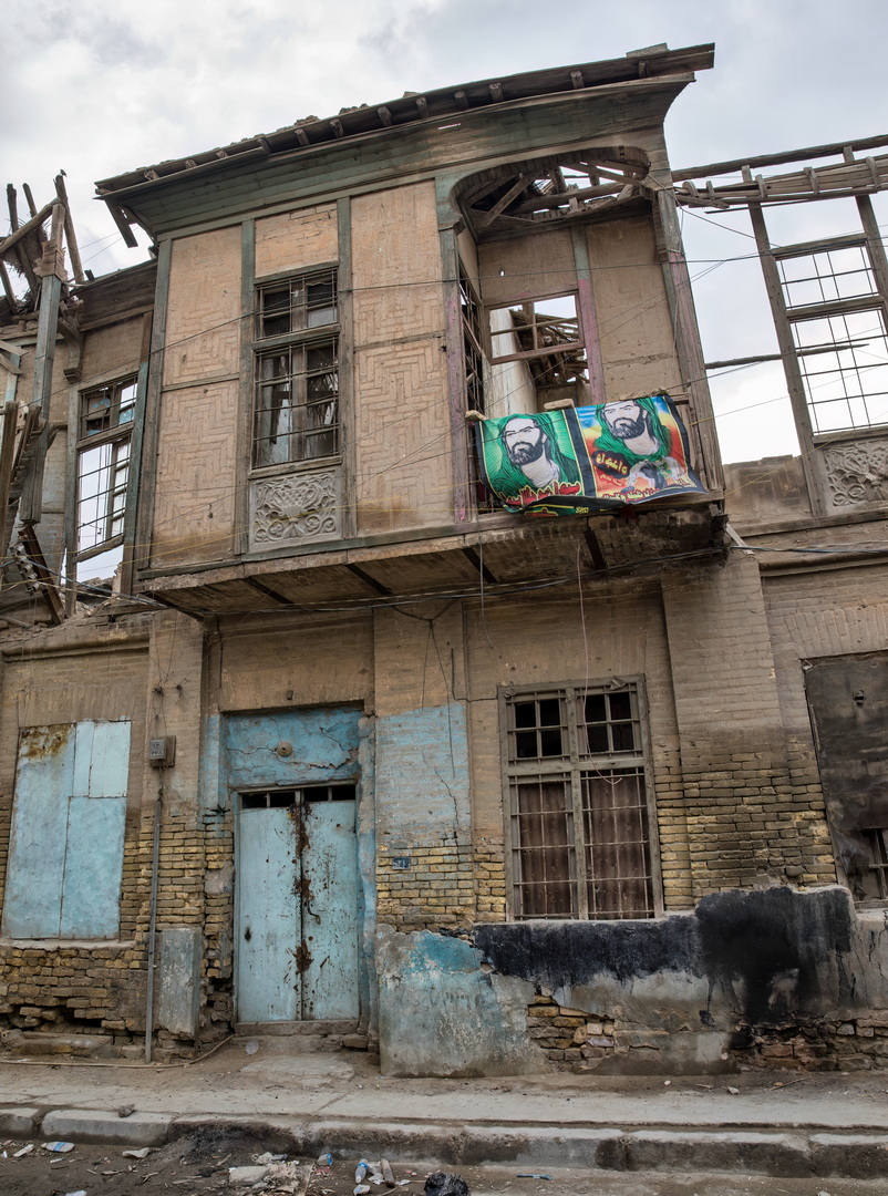 Shanasheel balconies Iraq