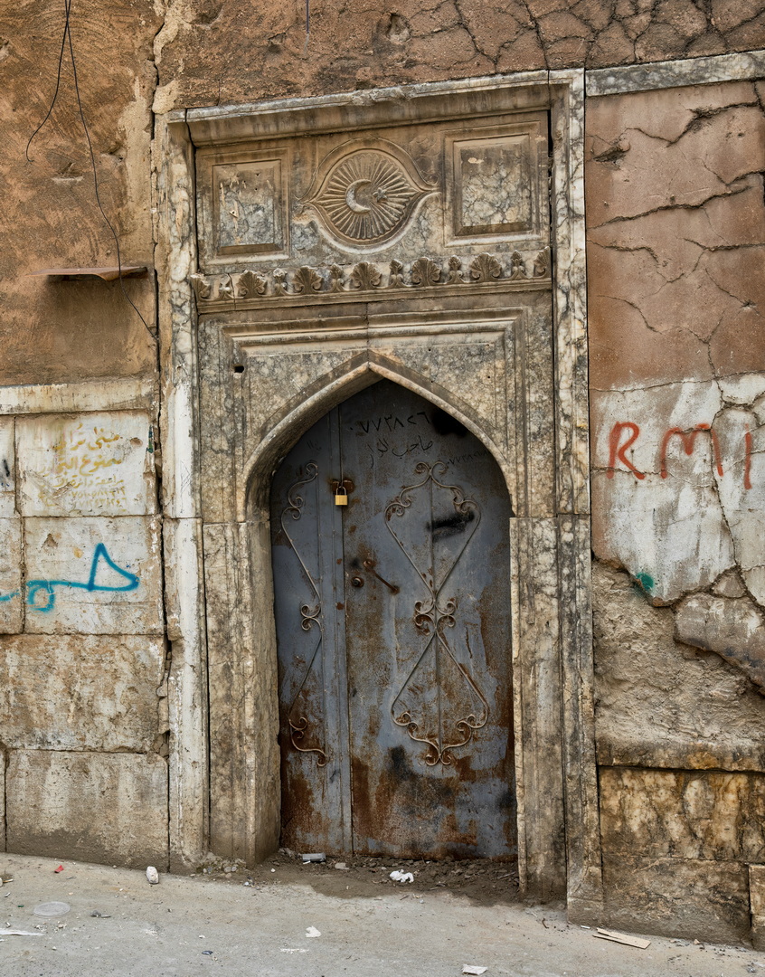 Traditional Iraq Doors