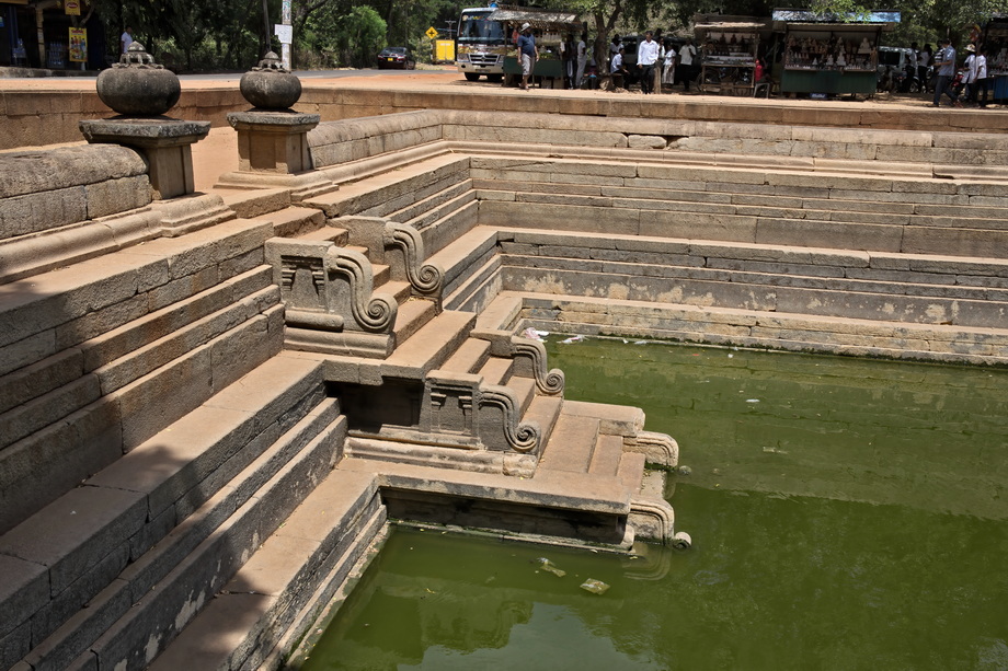SRI LANKA Archaeological Sites