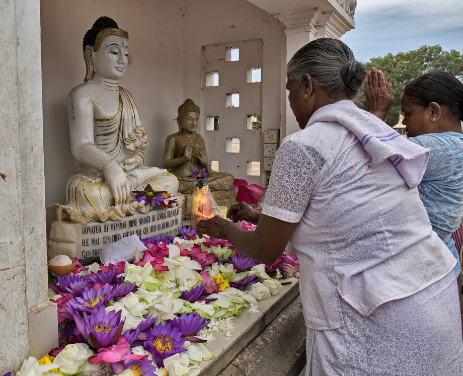 SRI LANKA Archaeological Sites