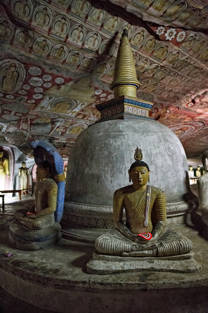 SRI LANKA Archaeological Sites