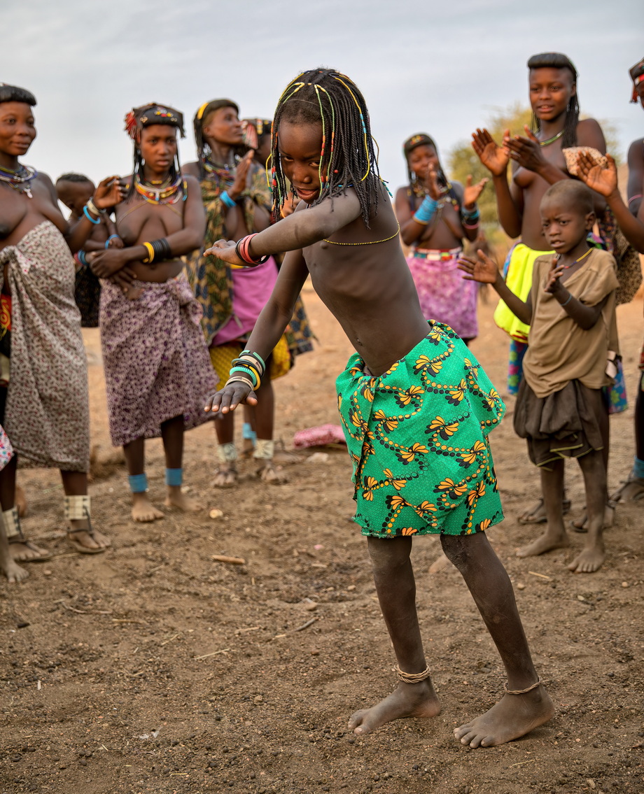 Hakaona People