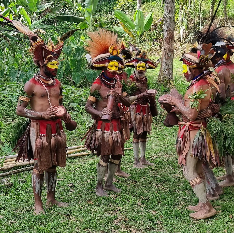 Huli People