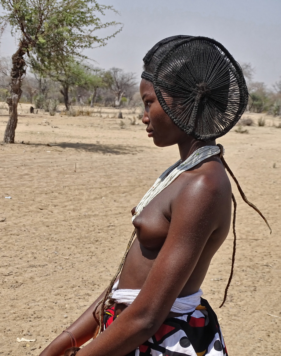 Humbi People