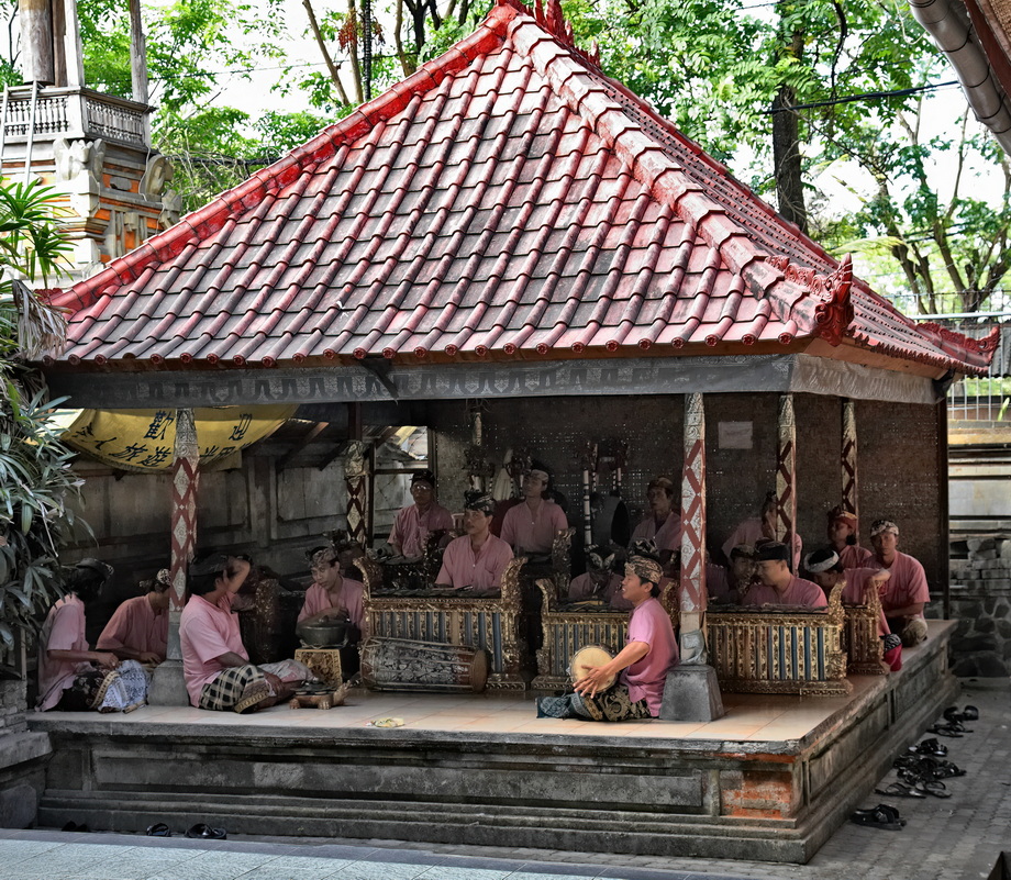 Legong Dance