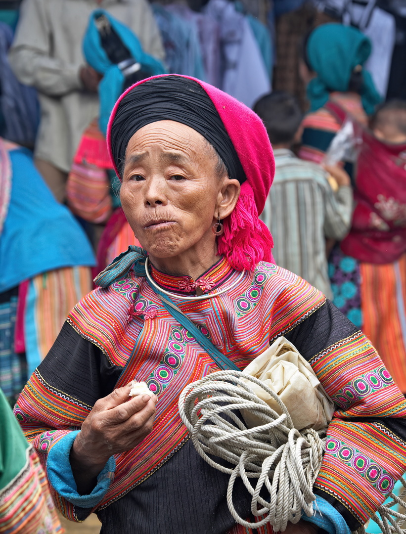 Cao Son Market