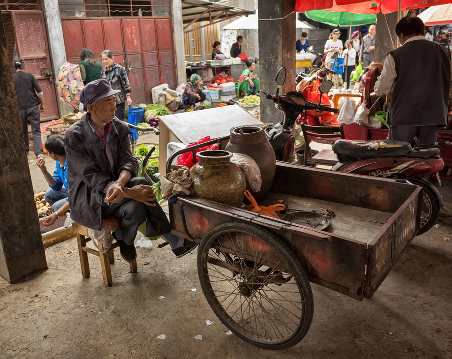 People and life in rural China