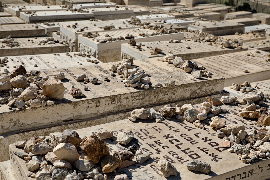 Death & Cemeteries