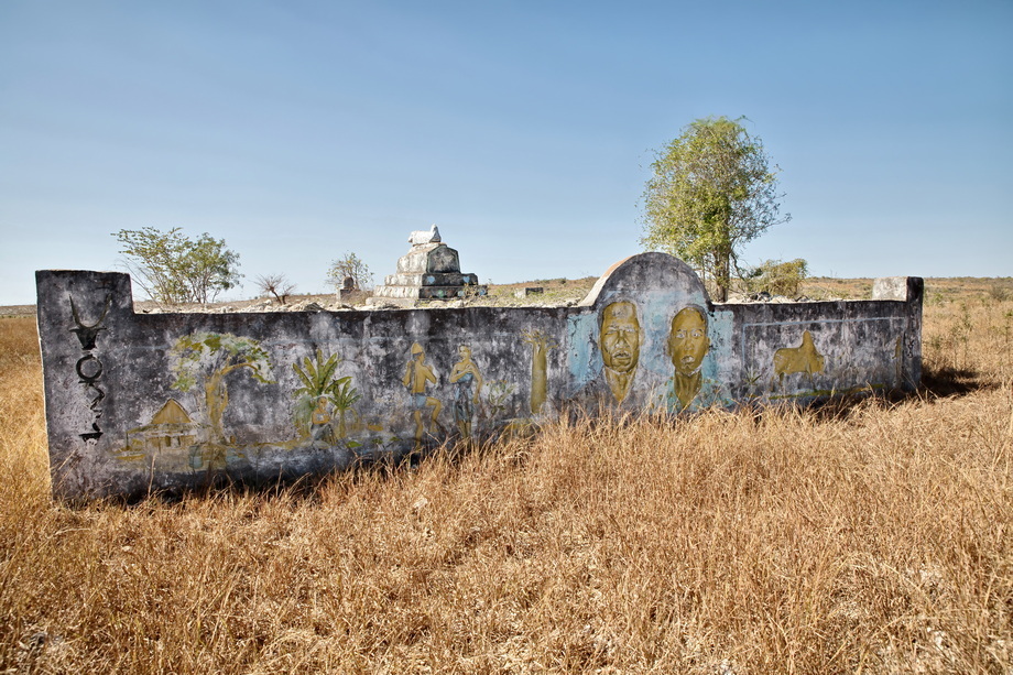Death & Cemeteries