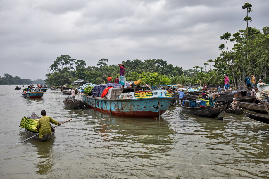 Floating Markets of Bangladesh
